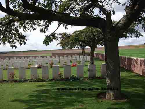 <p>Fricourt New Cemetery